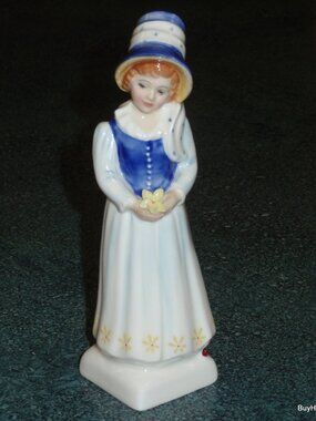 Royal Doulton Figurine "Lucy" HN 2863 Retired Kate Greenaway Mother's Day Gift!